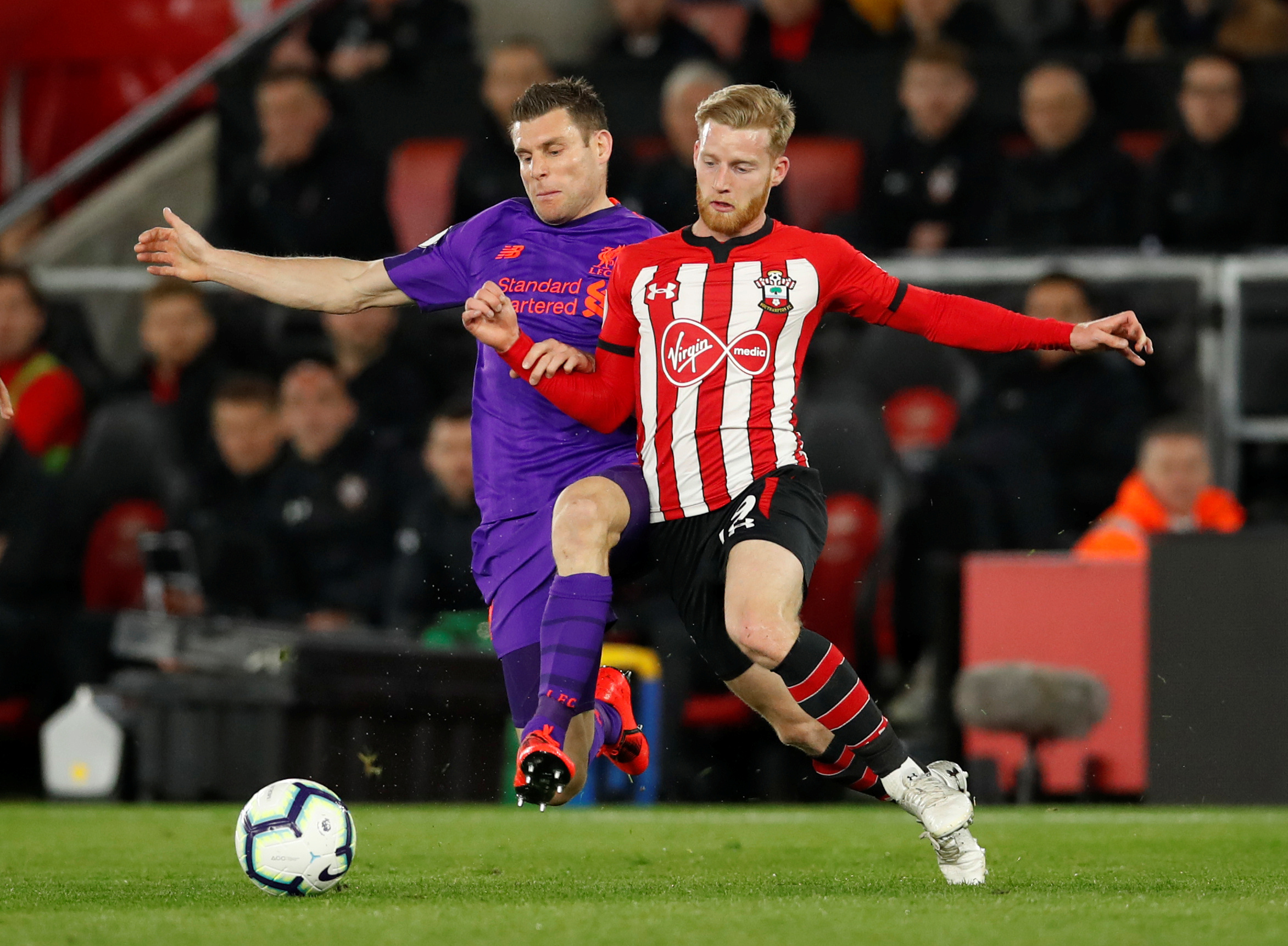 2025／26赛季英超：曼联vs埃弗顿，英超老牌恩怨再续（英超2025／26：曼联对阵埃弗顿，宿敌之战再燃）