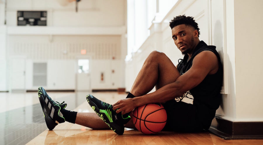 长春亚泰为降级致歉：将稳住根基，力争在一两年内重返中超（长春亚泰就降级致歉：夯实基础，力争一两年内重返中超）