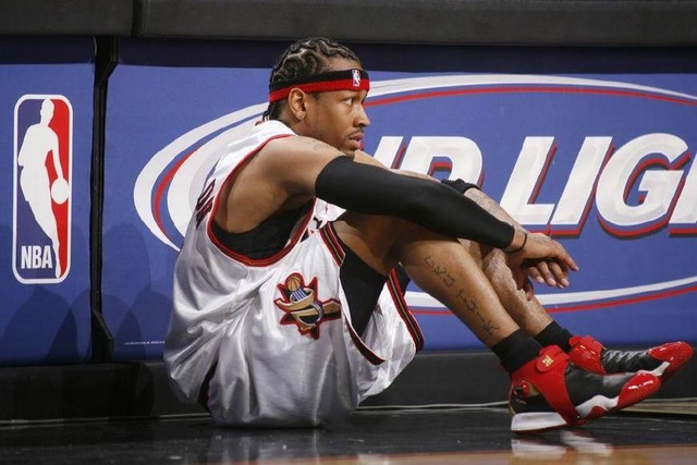 侯森：真不想看到一次次从门里捡球了；我们离不了球迷的支持（侯森：不想再一次次从球门里捡球，球队离不开球迷的支持）