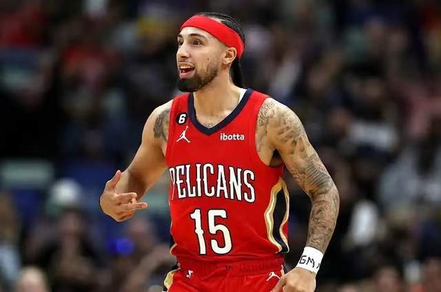 邮报：伊恩-拉什突发健康问题入院，在ICU呆了2天目前情况良好（《邮报》：伊恩-拉什突发健康状况入院，ICU观察两日后目前情况良好）