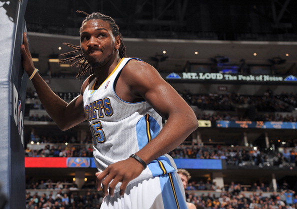 特雷·杨的复出之路：历经艰辛，终迎首球（特雷·杨回归之旅：披荆斩棘终迎复出首球）