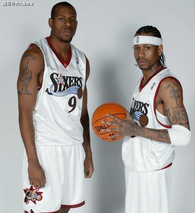 战巴萨贡献2球1助，布鲁日前锋福布斯当选欧冠全场最佳球员（对阵巴萨梅开二度并送助攻，布鲁日前锋福布斯荣膺欧冠全场最佳）