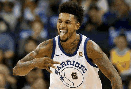 基德：投进三分的前提是你得先投出去，我们现在太依赖两分球（基德：要命中三分就得先敢投，我们现在过度依赖两分球）