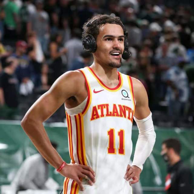 意甲第12轮裁判安排：西蒙尼-索扎执法米兰德比（意甲第12轮裁判出炉：西蒙尼-索扎将执法米兰德比）