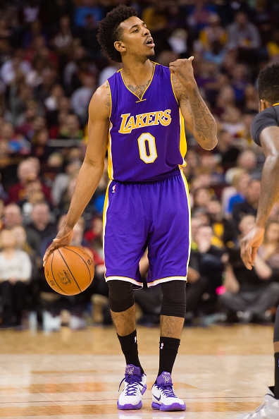 怀特0.2秒中投绝杀，迪拜欧篮联1分险胜拜仁（0.2秒压哨中投！怀特绝杀助迪拜欧篮联1分险胜拜仁）