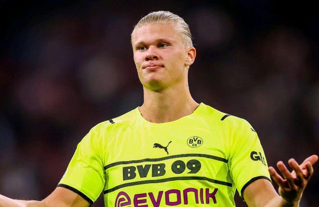 火箭本赛季前27场17胜10负，而上赛季则是18胜9负（火箭前27场对比：本季17胜10负，上季18胜9负）